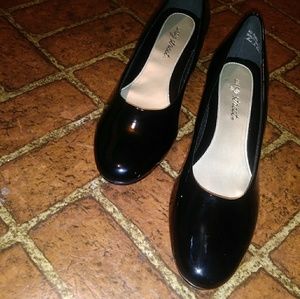 Black patent leather flats NWOT
